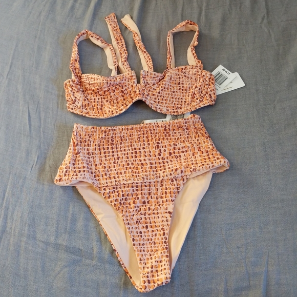 L*Space Camellia Top Desi Bottom Bikini Set Wild Bunch Print - Picture 6 of 9